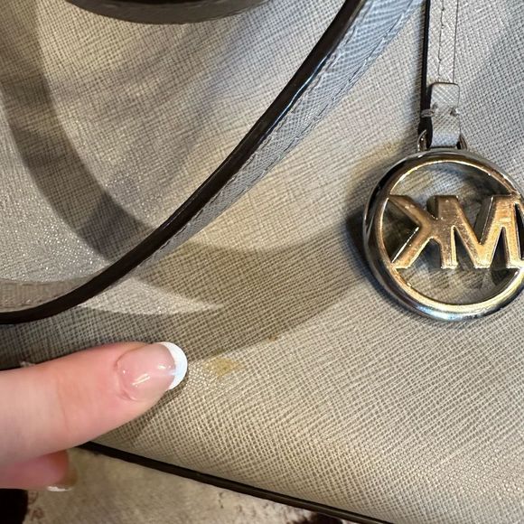 Michael Kors (Grey) Tote Handbag - Picture 4 of 15